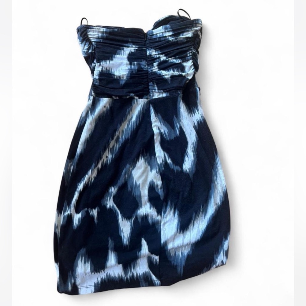 Express Strapless Dress - Picture 2 of 3
